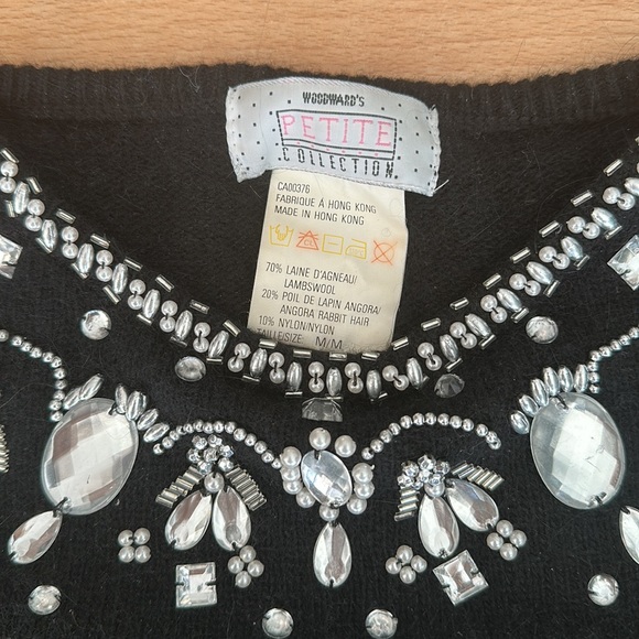Vintage black bejewelled Woodward’s sweater - Picture 5 of 6